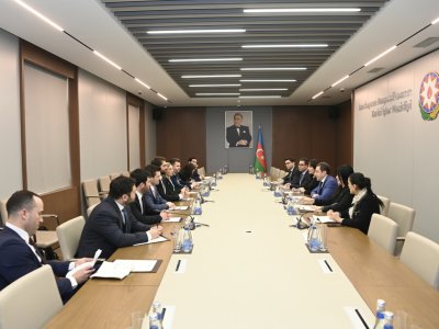 907-ci düzəlişin ləğvi müzakirə edildi