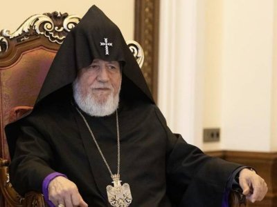 II Qareginin Ermənistandan çıxışı yasaqlanır