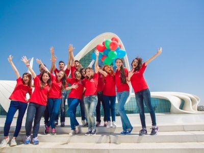 Əziz gənclər, bayramınız mübarək!