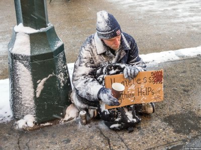 Nyu-Yorkda 14 nəfər soyuqdan ölüb