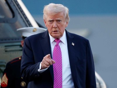 Tramp yenidən Xameneini hədələdi