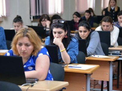 Sertifikasiyada bölgə müəllimi şəhər müəllimini geri qoya bilər - MÖVQE