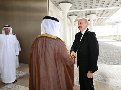 Prezidentin BƏƏ-yə səfəri başa çatdı - FOTOLAR