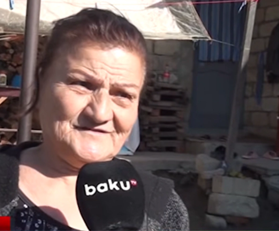 Acınacaqlı vəziyyətdə yaşayan ailə: Xəstə övladlar ahıl ananın pensiyasına möhtac qalıblar