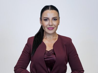 Baş nazirinin müavini&nbsp;məhkəmə qərarı ilə vəzifəsindən uzaqlaşdırıldı