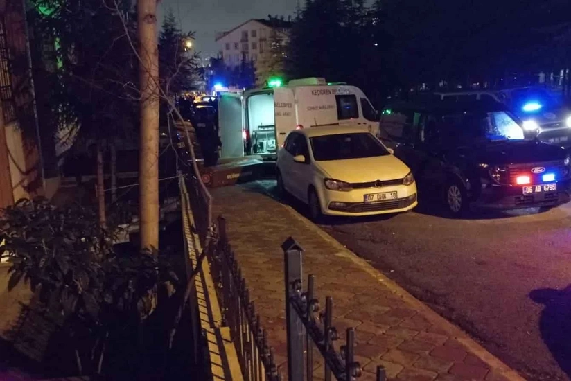 Türkiyədə&nbsp;ailə faciəsi: Azadlığa çıxan şəxs dörd nəfəri öldürüb