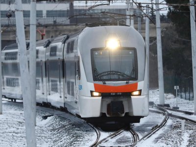 Qatarların qrafik üzrə hərəkəti davam edir - ADY