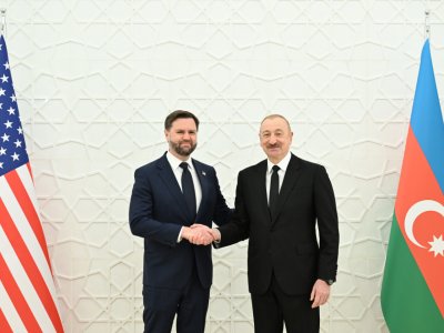 İlham Əliyevlə&nbsp;Vensin&nbsp;məhdud tərkibdə görüşü keçirilir