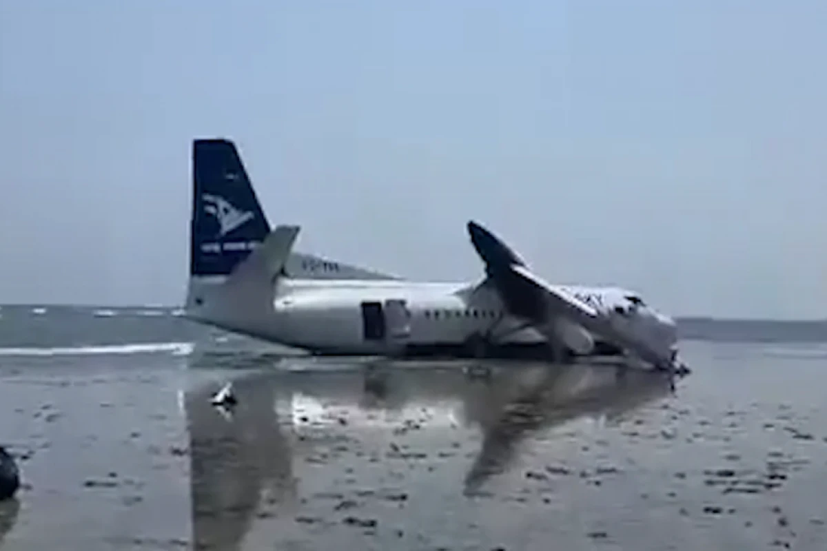 Somalidə sərnişin təyyarəsi qəza edib