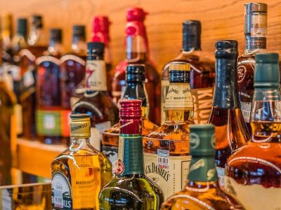 14 manatdan ucuz satılan araqlar saxtadır - XƏBƏRDARLIQ