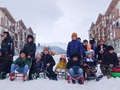 Kəlbəcərli uşaqların xizək keyfi&nbsp;- VİDEO