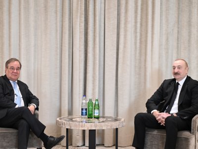 İlham Əliyev Bundestaqın komitə sədri ilə görüşüb