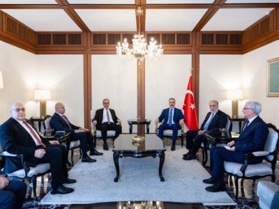 Fidan Qəzzanı idarə edəcək komitə üzvləri ilə görüşdü