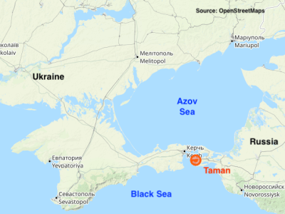 Rusiyanın strateji limanı bombalandı