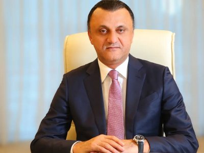 İşdən çıxarılan Vüqar Qurbanov -&nbsp;Həkimlikdən icraçı direktorluğa - DOSYE