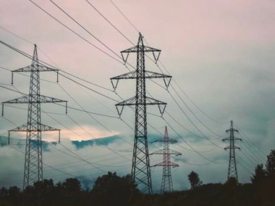 Ermənistanın elektrik şəbəkəsi Türkiyəyə verilir?