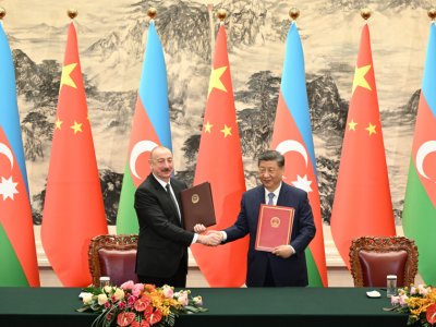 İlham Əliyev Çin liderini təbrik etdi