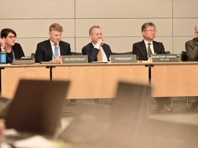 Azərbaycan Yol Nəqliyyatı Qrupunun iclasında təmsil olunub&nbsp;-&nbsp;FOTOLAR