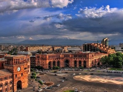 İrəvanda&nbsp;9&nbsp;nəfər güllələndi