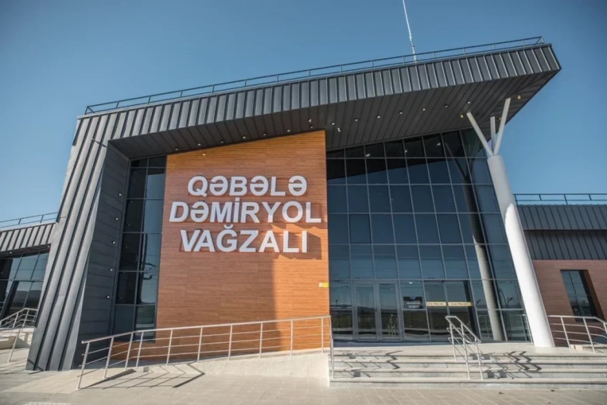 Bakı-Qəbələ marşrutu üzrə dəmir yolu ilə gündəlik səfər etmək mümkündür