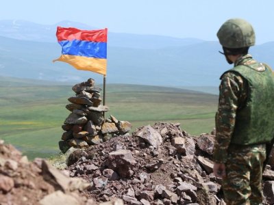 Ermənistanda Sərhəd Qoşunlarına zabit hazırlığı başladı