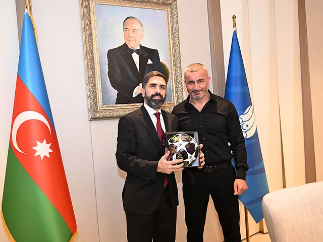 AFFA-da iclas - komitə sədri istefa verdi