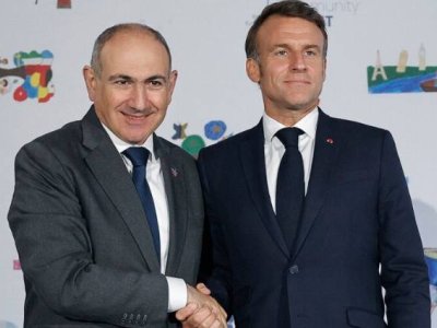 Makron 2 gün İrəvanda qalacaq