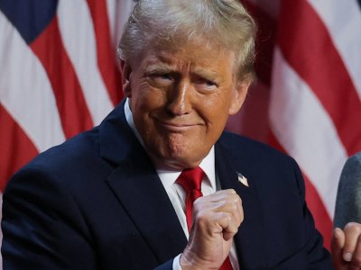 Trump ümumdünya gömrük vergisini 15%-ə qaldıracağını AÇIQLAYIB