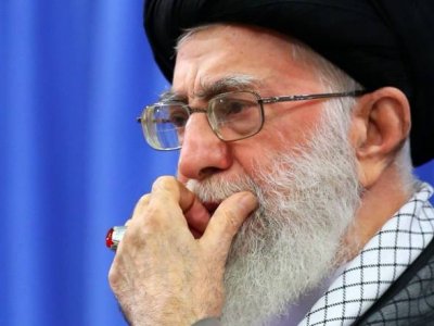 Xamenei göstəriş verdi: öldürülərsə, üç varisi olacaq