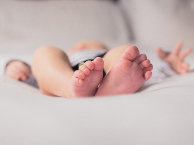 Zərdabda 5 günlük körpə öldü