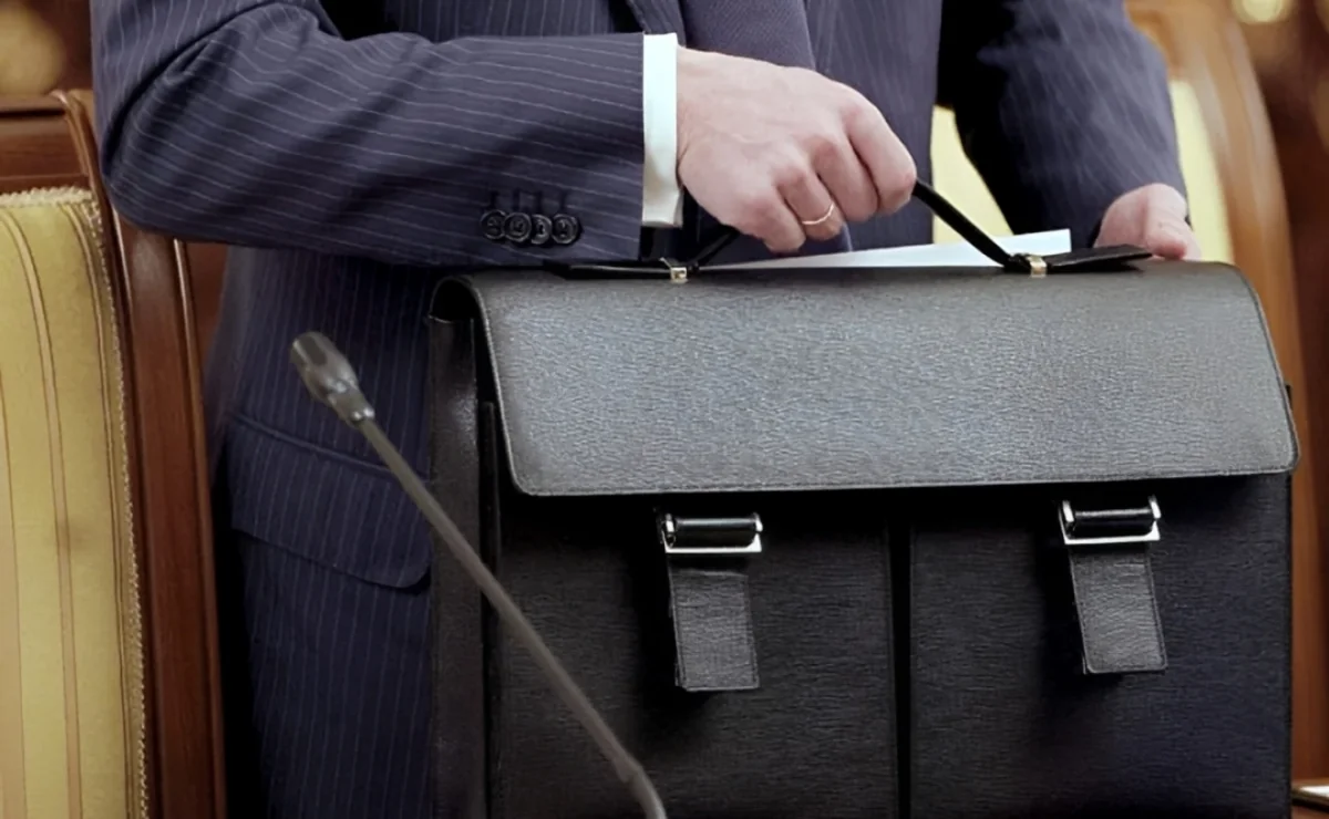 Bələdiyyə sədrinin ölkədən çıxışına "stop" qoyuldu