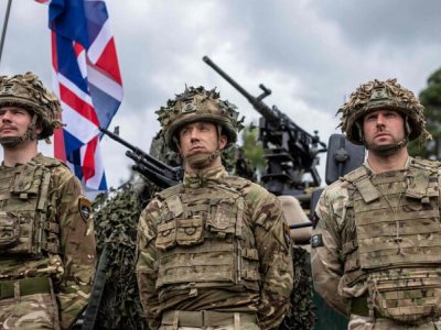 Britaniya Ukraynaya&nbsp;qoşun göndərməyə hazırlaşır