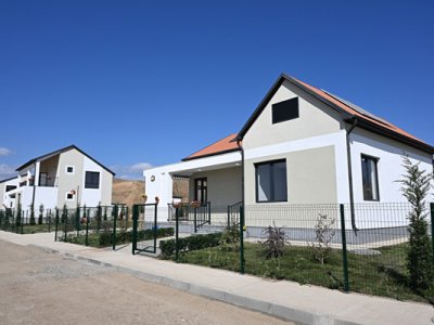 Qarabağa qayıdanlar evlərini özləri tiksin - TƏKLİF