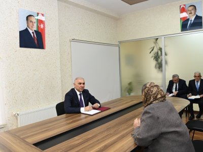 &ldquo;Azərişıq&rdquo;ın sədri Qəbələdə vətəndaşları qəbul etdi -&nbsp;FOTO