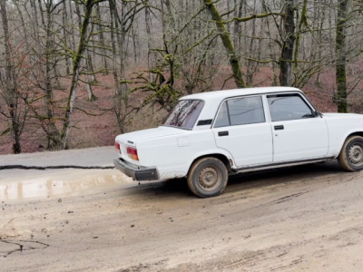 Lənkəranda 7 kəndi birləşdirən yol çöküb