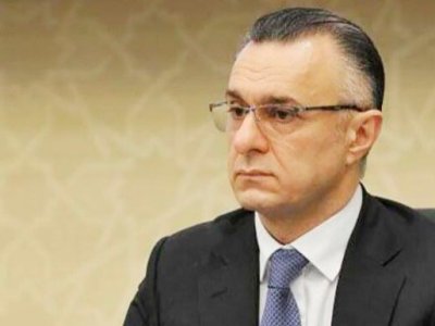 Estetik əməliyyat üçün 45 həkimə icazə verilib - Nazir