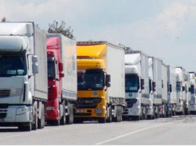 Gömrükdə 600-dən çox TIR gözləyir