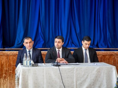 İcra başçısı Boyat kəndində səyyar görüş keçirdi - FOTO