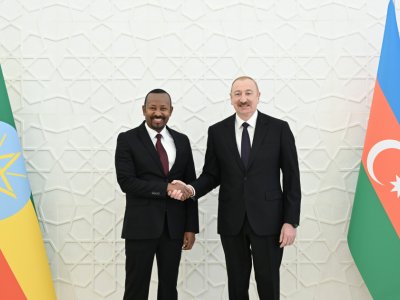 Baş nazirinin şərəfinə rəsmi nahar