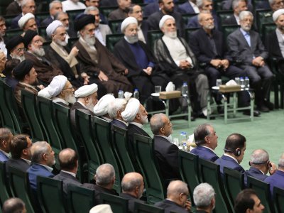 İranda dövlət idarələri fəaliyyətini dayandırır