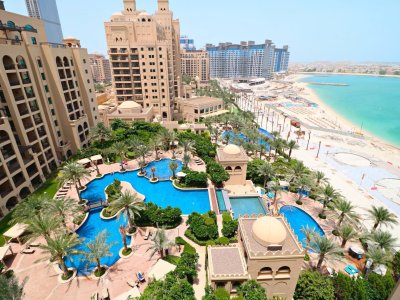 Dubayda otel yaxınlığında partlayış