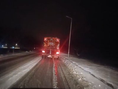 Bakı-Şamaxı yolu buz bağlayıb - FOTO