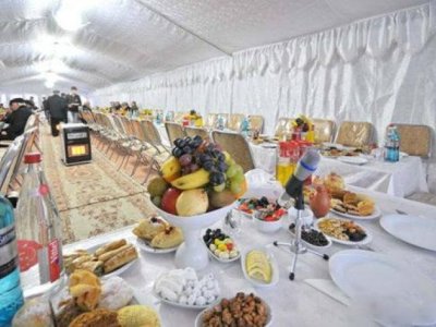 Dəbdəbəli ehsan süfrələrinin yığışdırıldığı rayonlar&nbsp;- SİYAHI