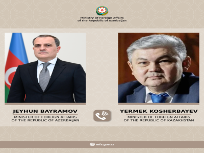 Ceyhun Bayramov qazaxıstanlı həmkarı ilə İranı müzakirə etdi