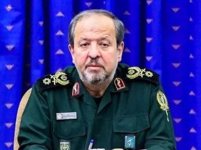 Pezeshkian interim defense minister appointed