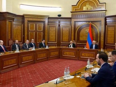 Paşinyan üçüncü dəfə Təhlükəsizlik Şurasını topladı