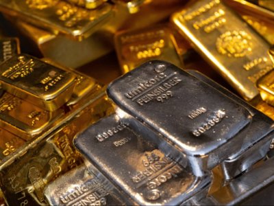 Qızıl və gümüş bahalaşdı