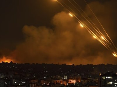 İsrailin neft emalı zavoduna zərbə endirildi -&nbsp;SEPAH