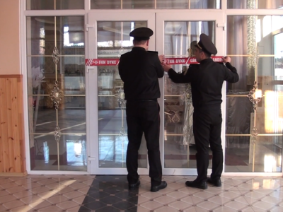 Məşhur&nbsp;şadlıq sarayı bağlandı - VİDEO