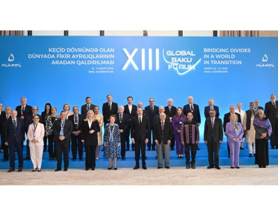 Prezident Qlobal Bakı Forumunun açılışında